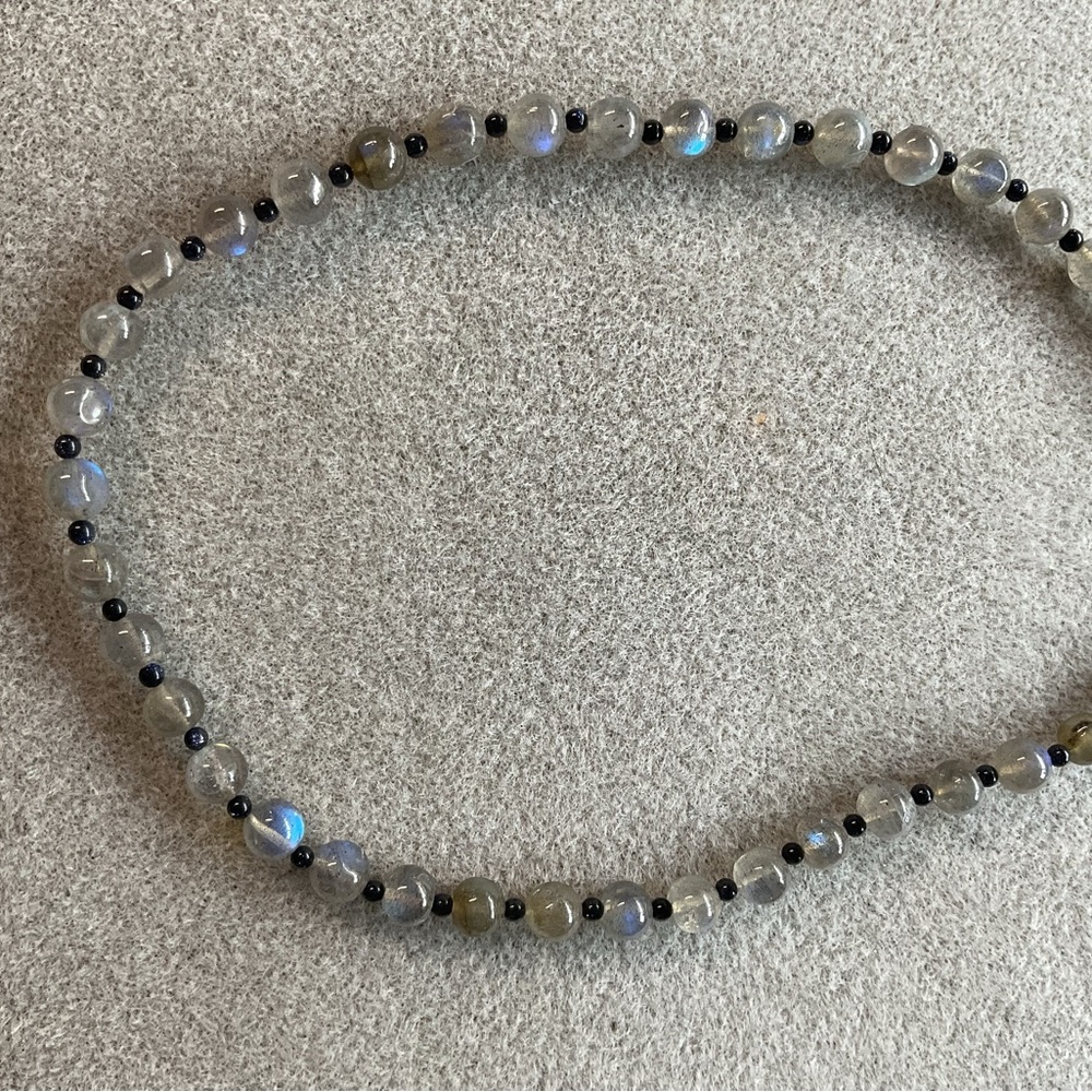 Chic Black and Gray Beaded Necklace